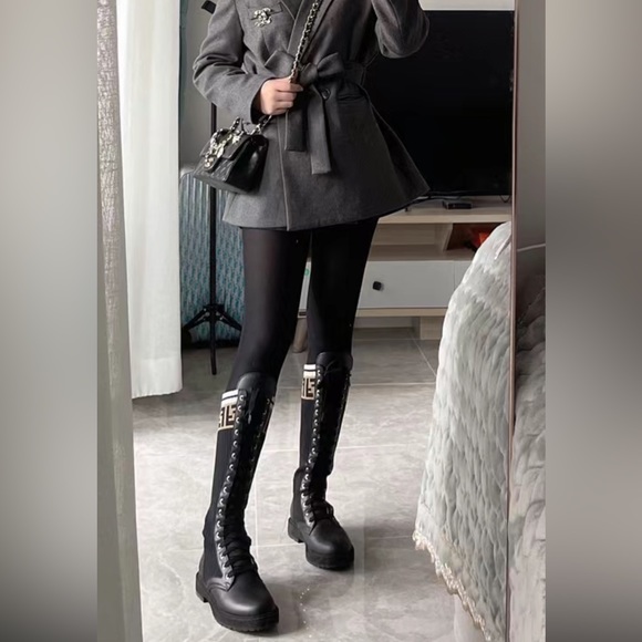Fendi brand new. woman long boots - Picture 7 of 7